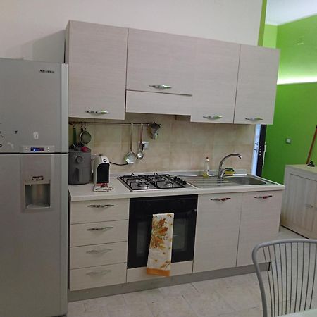 Casa Relax Lägenhet Vibo Valentia Marina Exteriör bild